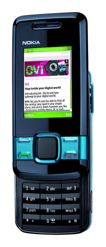 Nokia 7100 Supernova 1.3 megapixel camera, FM radio,
